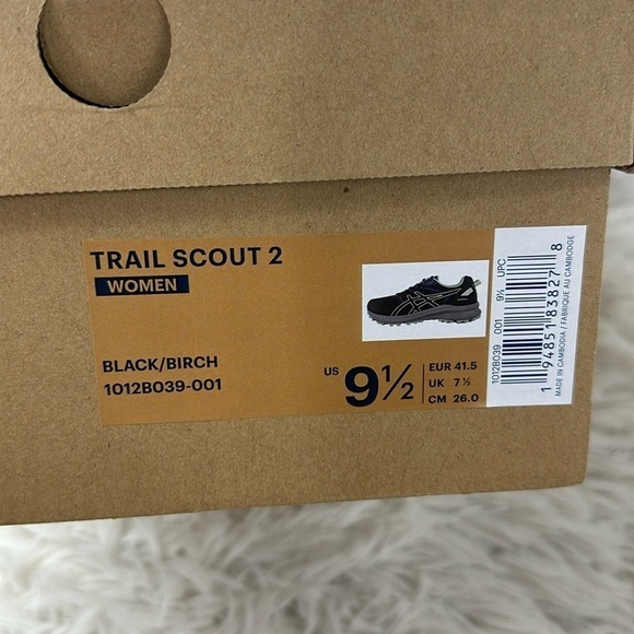 NIB Asics Trail Scout 2 - Picture 2 of 7